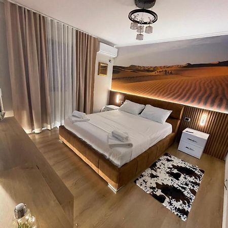 Superior 2Br Apartment Tirana Bagian luar foto